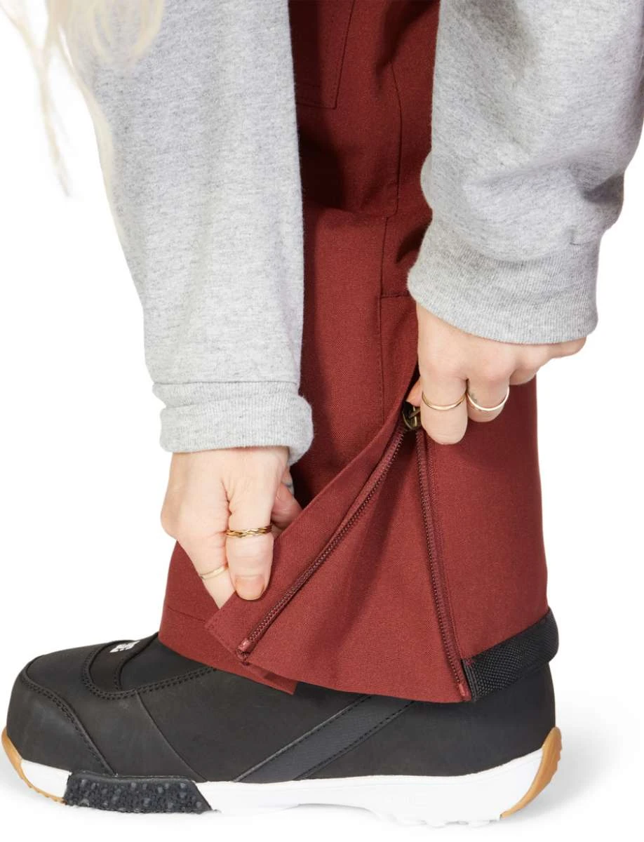 DC Ladies Crusade Bib Pant 2022-2023 - Image 11